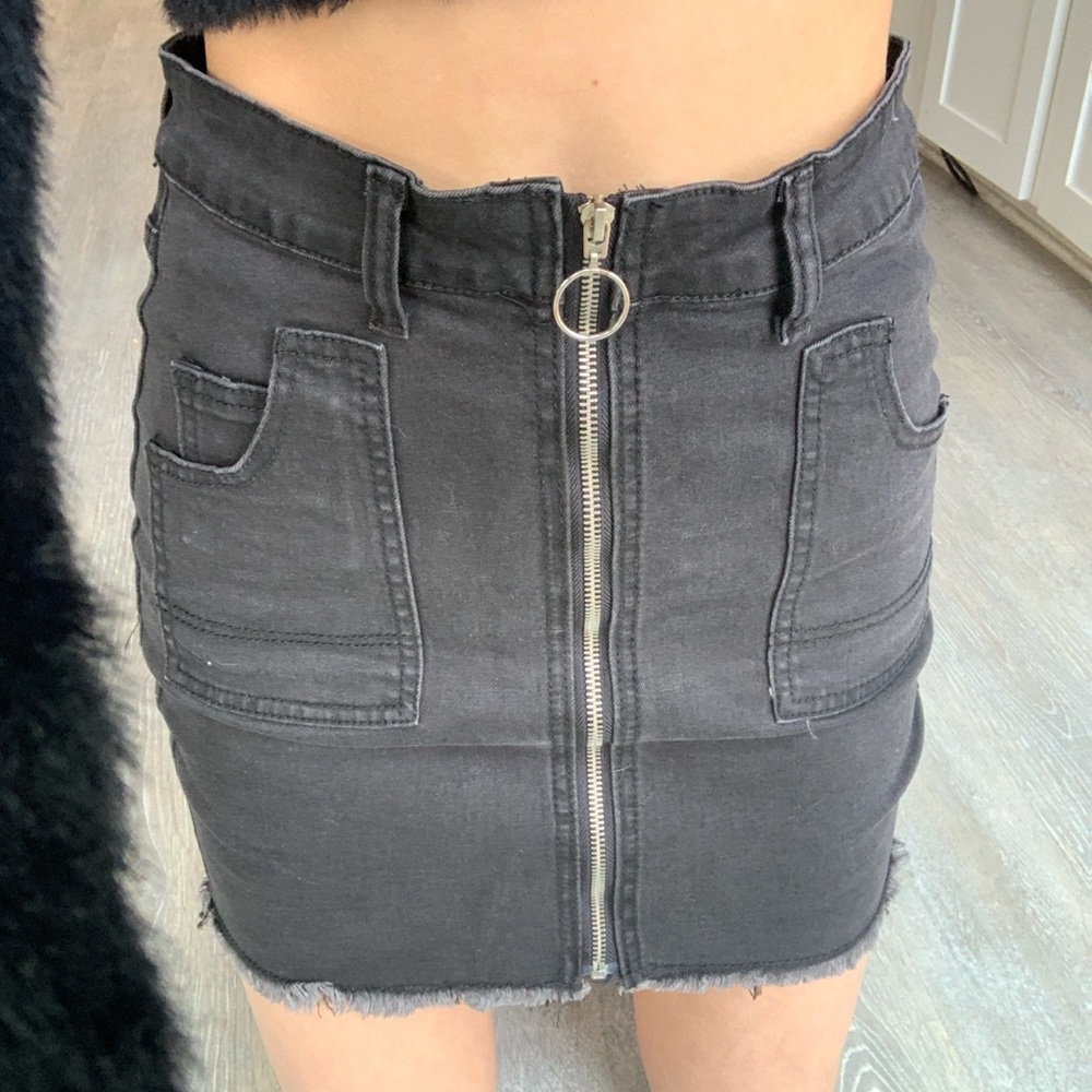 boohoo black denim zip up skirt